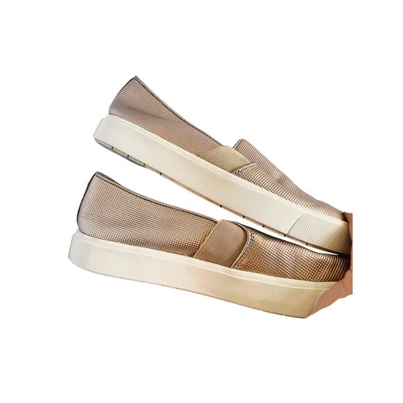 Vince Blair Perforated Leather Slip-On Sneakers Size 6 Gold - Picture 11 of 13